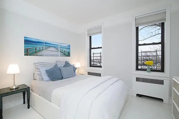 Sold by Space Marketing Shop | media 12