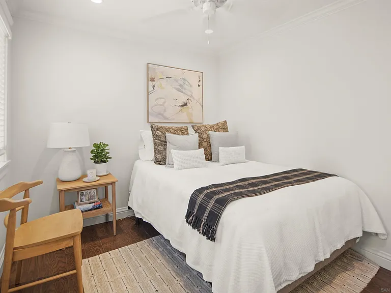 950 Olive Ave — Photo 31