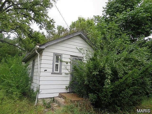 2nd image of 731 Mildred Ave