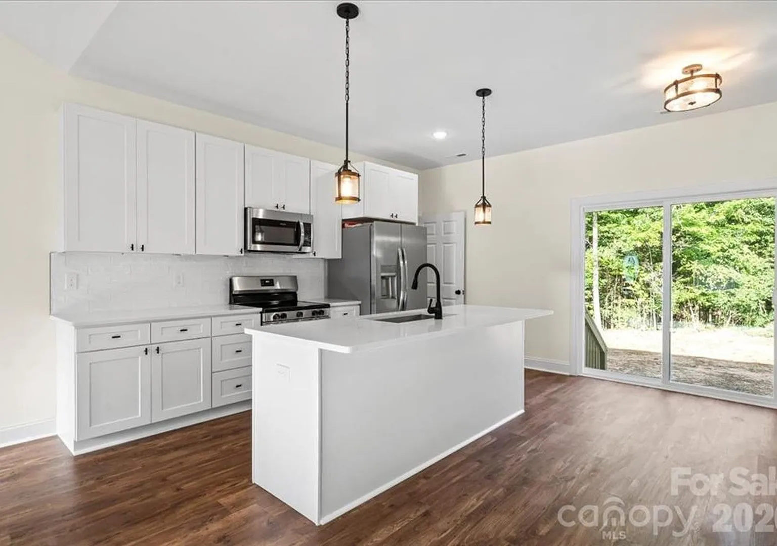 Almost New 3 Bedroom Home in Gastonia NC — Photo 3