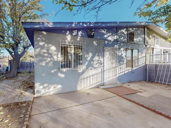 1138 Maple St, Bernalillo, NM 87004