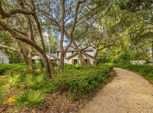 302 Seabrook Way, Saint Simons Island, GA 31522