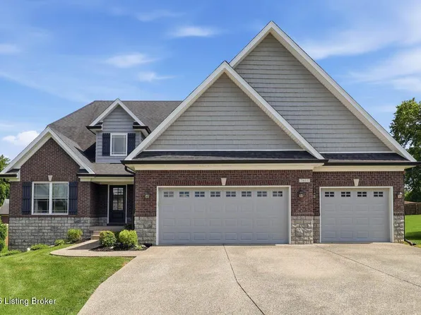 7611 Parkcrest Way, Louisville, KY 40214