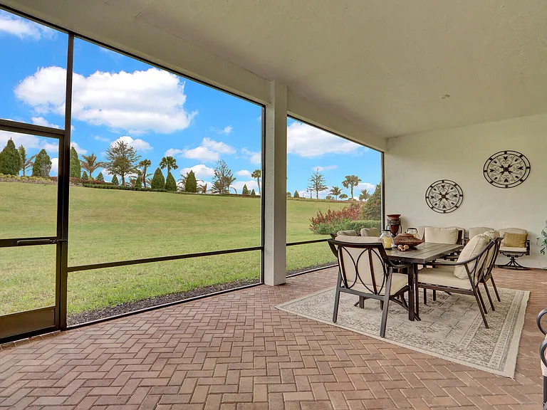 9204 SW Arco Way — Photo 38