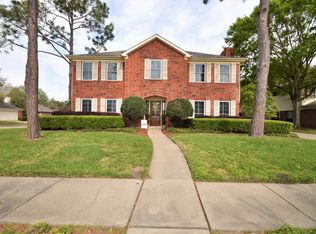 1011 Mabry Mill Rd, Houston, TX 77062