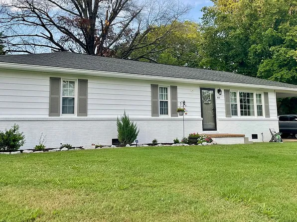 811 Church St, Troy, TN 38260
