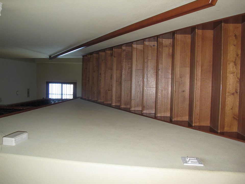 1st image of 16489 Gala Ave