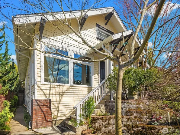 1018 N 48TH ST, Seattle, WA 98103