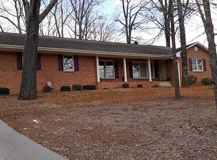 2259 Medford Rd, Salem, VA 24153