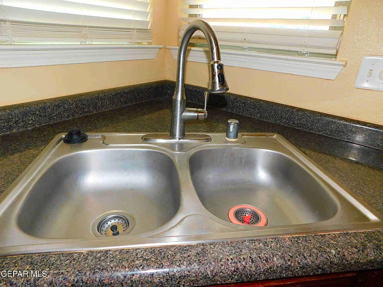 11233 Red Barrel Pl — Photo 15