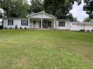 145 W Steidl Rd, Paris, IL 61944