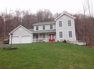 25 Travis Dr, Binghamton, NY 13904