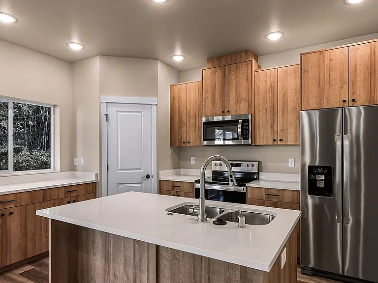 2855 Sandwood Ln — Photo 2