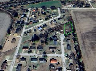 100 E Elm St, Earle, AR 72331