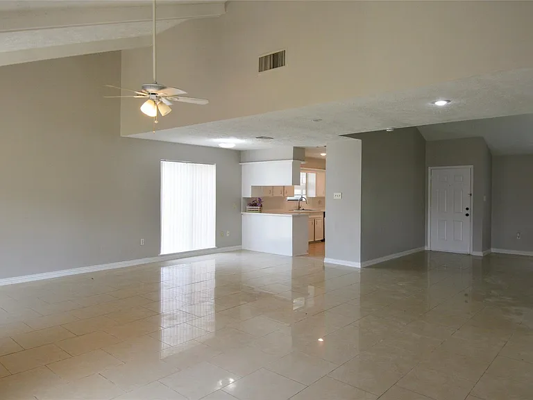 10127 Sagegate Dr — Photo 5