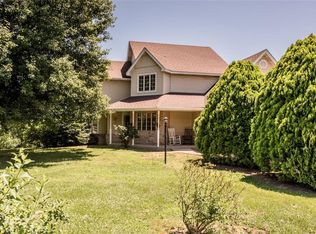 8060 Cummings Ln, Edwardsville, IL 62025