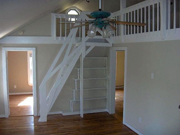 Living area/loft