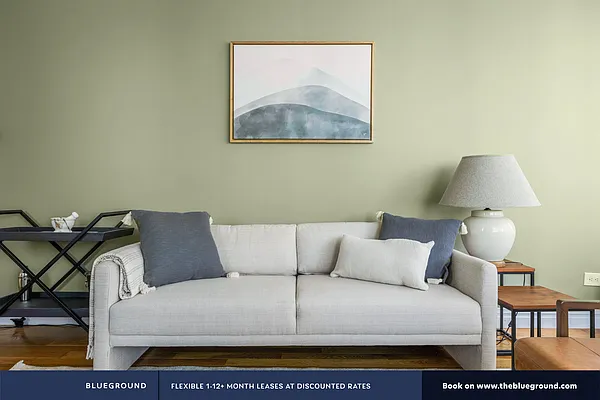 Rented by The Blueground | media 5