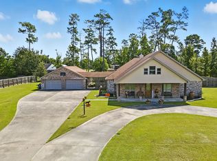 5260 Tomcat Trl, Orange, TX 77632