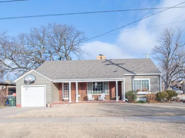 206 E A St, Hillsboro, KS 67063