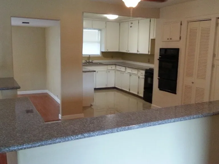 5603 Northridge Dr — Photo 5