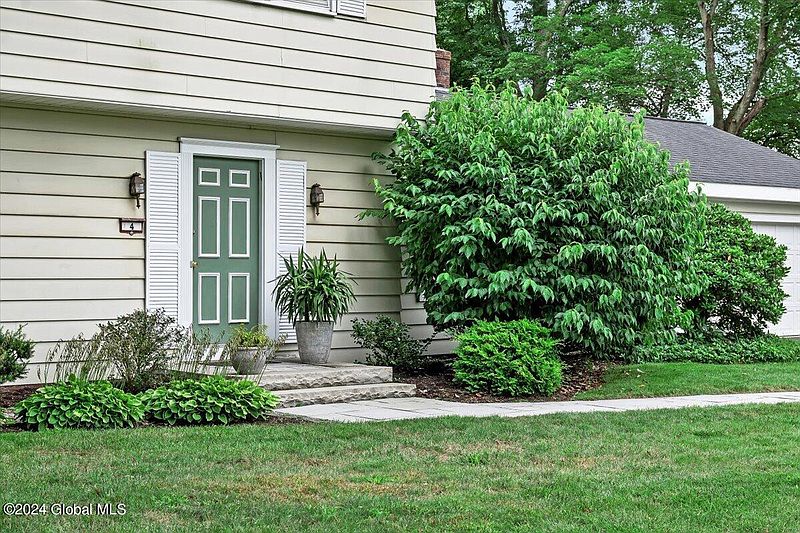 5th image of 4 Schalren Drive