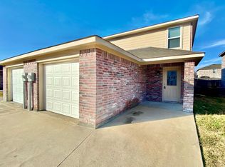 818 Parkplace Rdg, Princeton, TX 75407