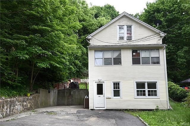 Welcome to 1759 Park Street.  This home offers maintenance free vinyl siding and large driveway for parking.