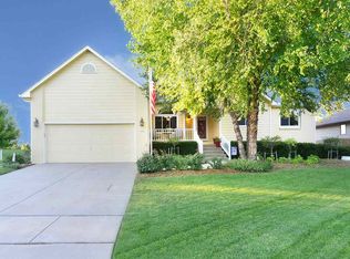 1202 W Mulberry Ct, Andover, KS 67002