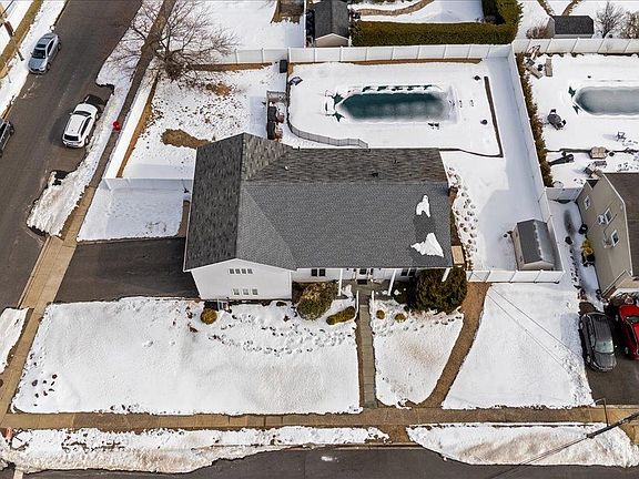 2nd image of 5 Lafayette Place