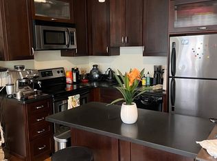 73 Charles St #2F, Boston, MA 02114