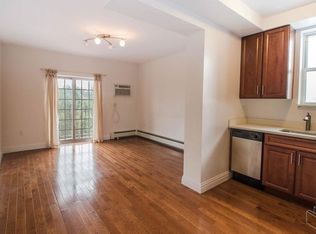 2525 Newtown Ave APT 6D, Astoria, NY 11102