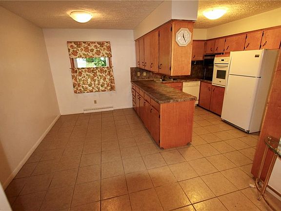 5th image of 1513 Hawthorne Dr
