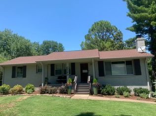 635 Stanvid Dr, Nashville, TN 37216