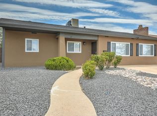 1038 June St NE, Albuquerque, NM 87112