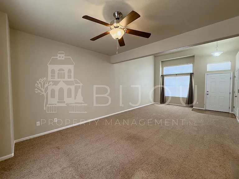 9647 Carnival Ln — Photo 6