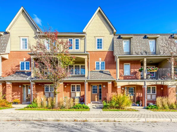 2341 Parkhaven Blvd W #5, Oakville, ON L6H 7S5