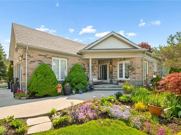 147 Reiber Ct, Waterloo, ON N2L 6N2