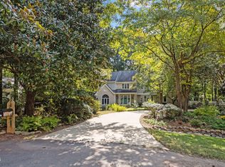 822 Creekstone Dr, Chapel Hill, NC 27516
