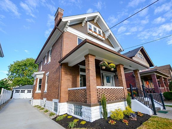 2nd image of 3909 Floral Ave