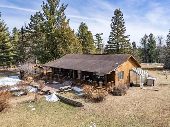 7923 S Jackson Rd, Lake Nebagamon, WI 54849