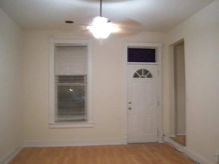 3110 N Racine Ave #2 — Photo 7