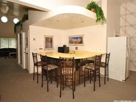 5445 S Ocean Ct — Photo 17