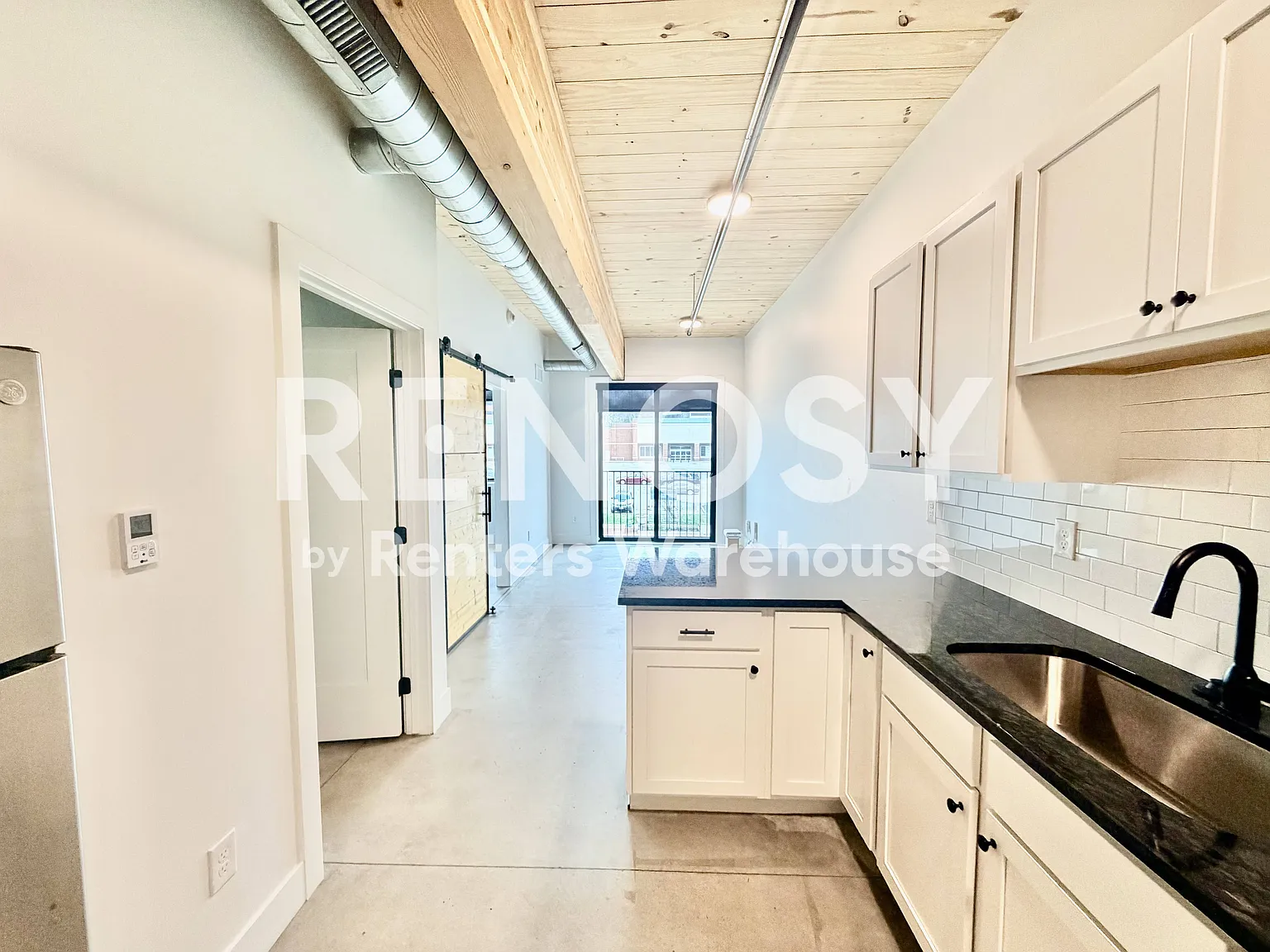 One Bedroom Apartment — Photo 2