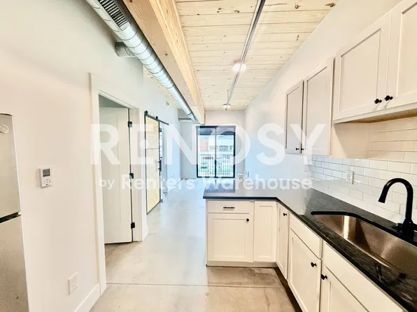 2701 Ingersoll Ave Unit 305, Des Moines, IA 50312