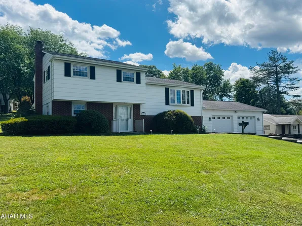 1611 Tyler Ave, Altoona, PA 16602