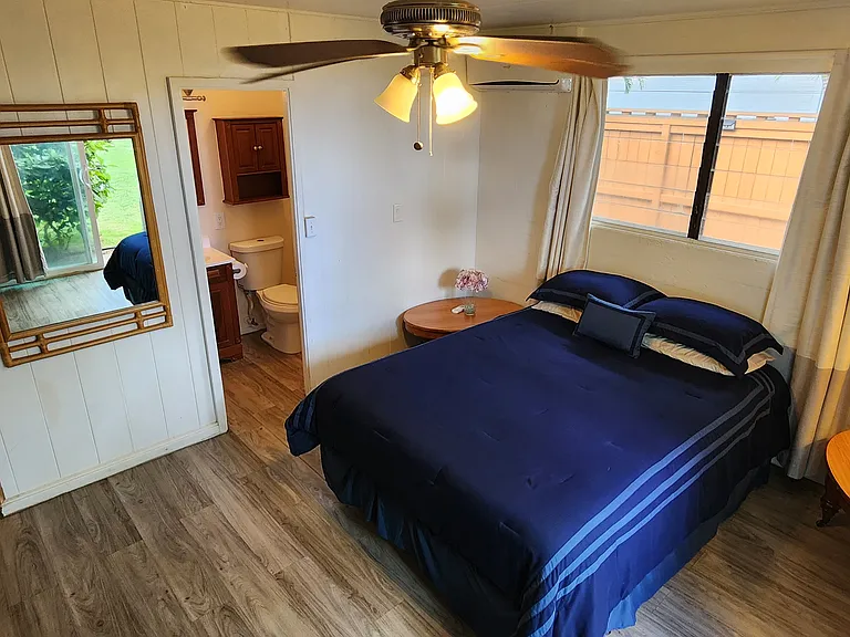 1 of 2 suites with private bathroom