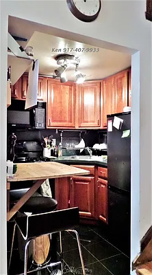 Rented by City Connections Realty | media 37