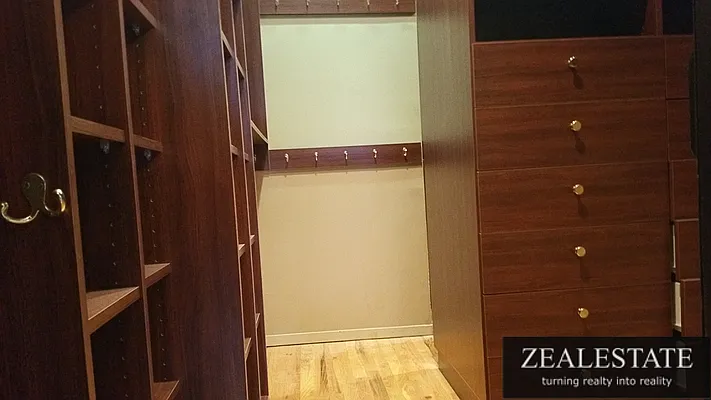 Rented by ZealEstate Group Inc | media 93