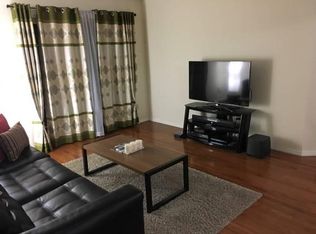 1112 Waterford Dr, Edison, NJ